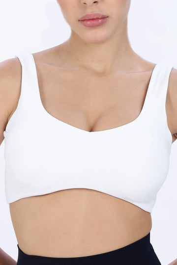 White Seamless luxe sports bra
